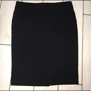 Ladies Cute Size 9 Fitted Pencil Skirt